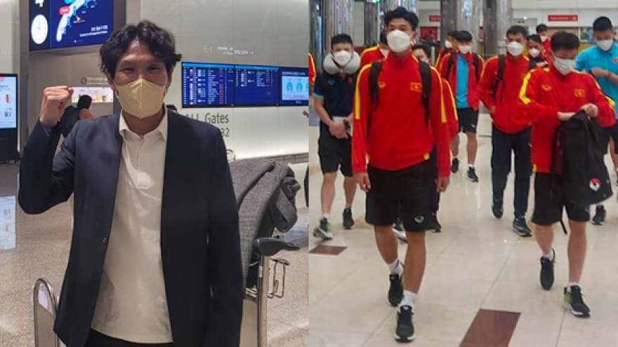 U23 Việt Nam đặt chân tới UAE, chuẩn bị làm việc cùng tân HLV Gong Oh Kyun